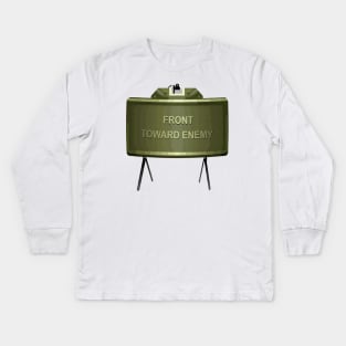 Front Toward Enemy Distressed Claymore Mine Military Kids Long Sleeve T-Shirt